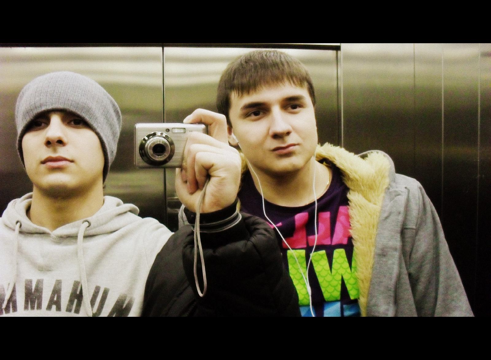 m1x and sLapke :3